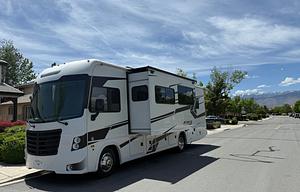 FR3 Class A 2023 – No CDL, Perfect for Burning Man