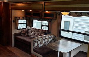 37' Keystone Sprinter Big and Perfect for familys!