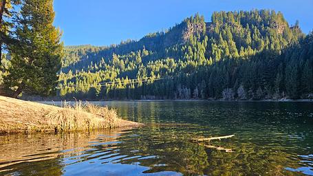 Toketee Lake Campground