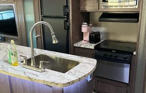 2019 Keystone RV Hideout 303RLI