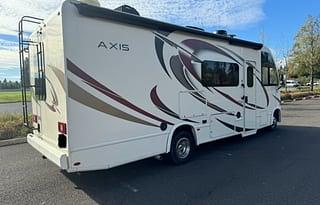 2018 Thor Axis Class A | UNLIMITED MILES  SLEEPS 6