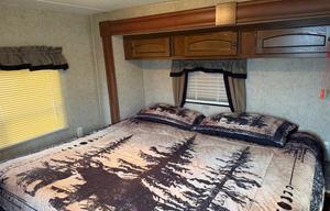 2014 Skyline Layton 314 RV rental photo 3