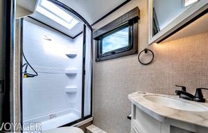 GLAMPING- 2022 , Comfy KING, kids/dogs welcome!