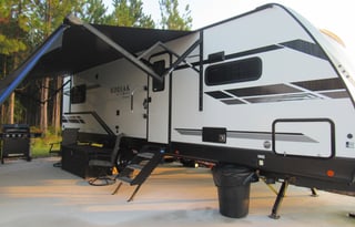 2021 Dutchmen RV Kodiak Ultimate 2921FKDS