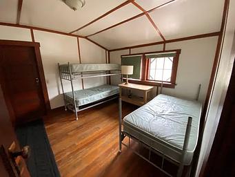 Monture Guard Station Cabin, Loop: 001