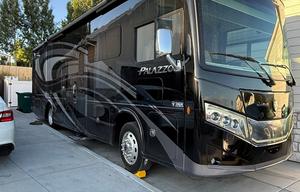 2022 Thor Motor Coach Palazzo 33.5 - Bunkhouse