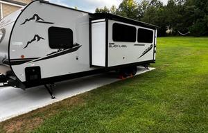 Elite Escape RV Rentals Co.   -   Delivery Only
