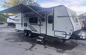 Ultimate Camping Escape 2020 KZ Escape E231BH