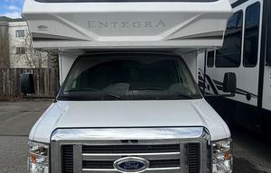 Jon & Ali's kiddo bunkhouse RV