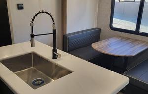 2023 Coachmen RV Freedom Express Liberty Edition 326BHDSLE RV rental photo 16