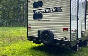 2022 KZ Sportsmen SE 261BHKSE RV rental photo 10