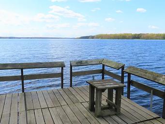 Accessible fishing pier