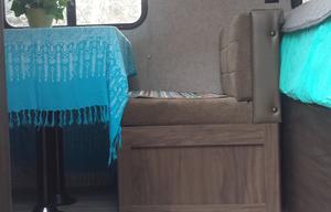 Cherokee LTD WolfPup Deluxe-Queen & Bunks