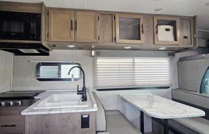 Comfy family Motorhome with upgraded mattress