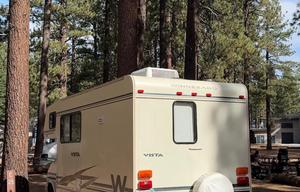 2002 Winnebago Vista 26P