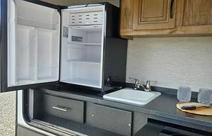 Finger Lakes RV Rentals "Solaire"