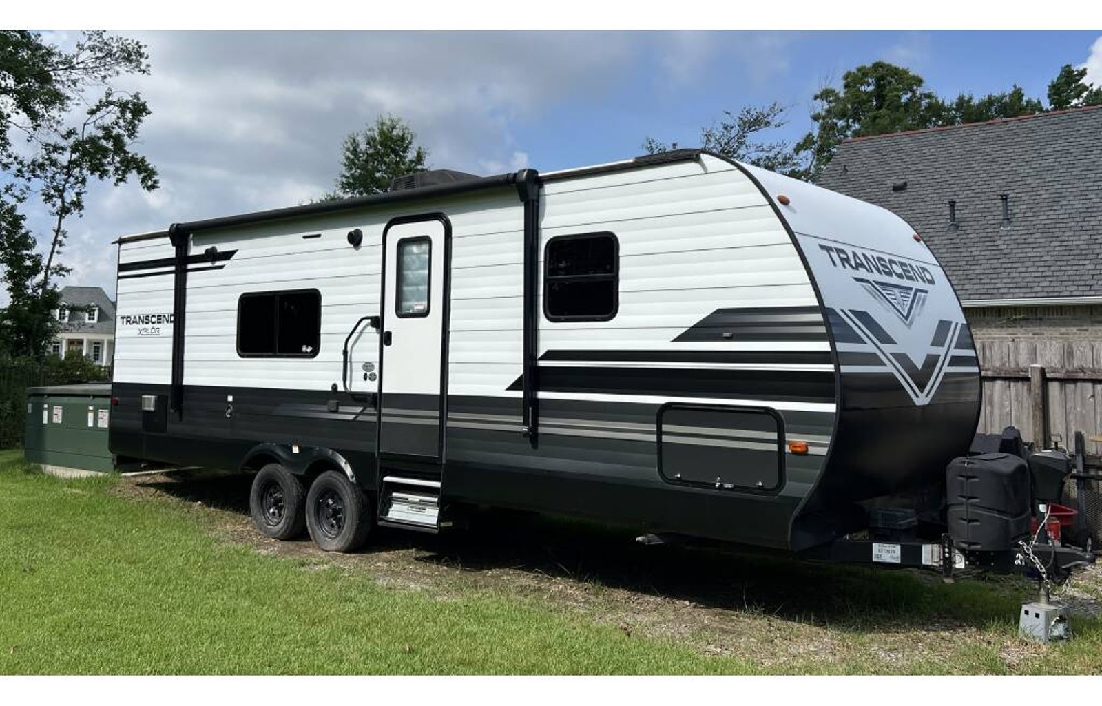 Rose Nylund's Pet Friendly Camper