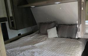 S and N 2020 jayco flight