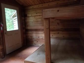 K04, Loop: AREA SOUTHEAST HECKMAN CABIN