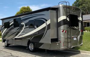 2019 Newmar Bay Star 3124