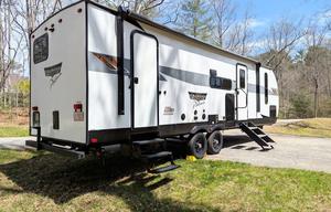 Wildwood Platinum | Ultimate Modern Bunkhouse