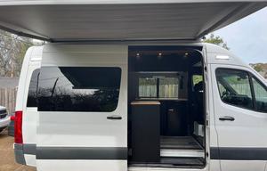 2019 Mercedes Benz Sprinter 2500