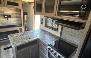 2020 CrossRoads RV Zinger ZR328SB