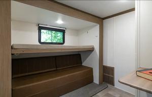 2026 Impression 315MB RV rental photo 8