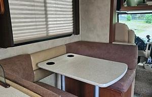 2012 ACE 29 1 RV rental photo 10