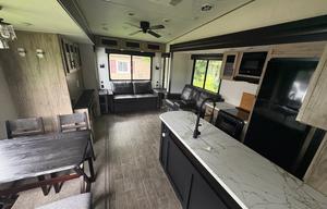 2022 Arctic Wolf Suite 3660