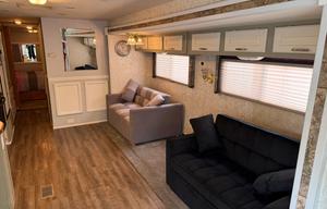 2003 Coachmen  Sportscoach Cross Country