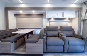 2026 GULFSTREAM 33FT