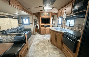 Hopper - Comfort Meets Adventure