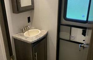 2017 CrossRoads RV Sunset Trail Super Lite SS331BH
