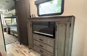 Sweet Retreat - Delivered luxury camper!