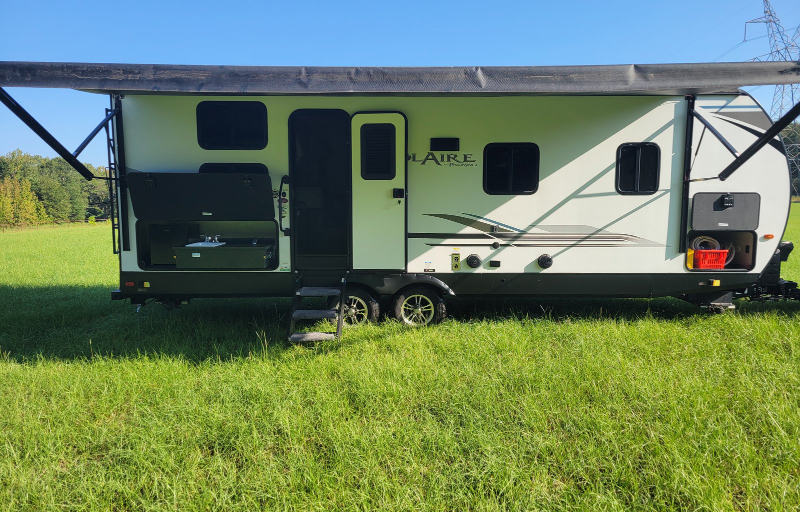 2022 Palomino SolAire Ultra Lite 243BHS