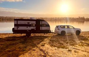**Rent my 2022 RV Delivered to RV Parks+Sleeps 5**