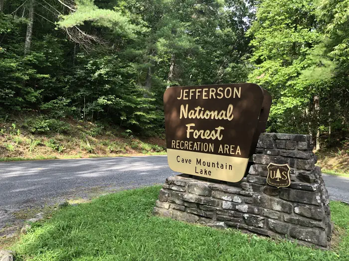 Cave Mountain Lake Family Camp