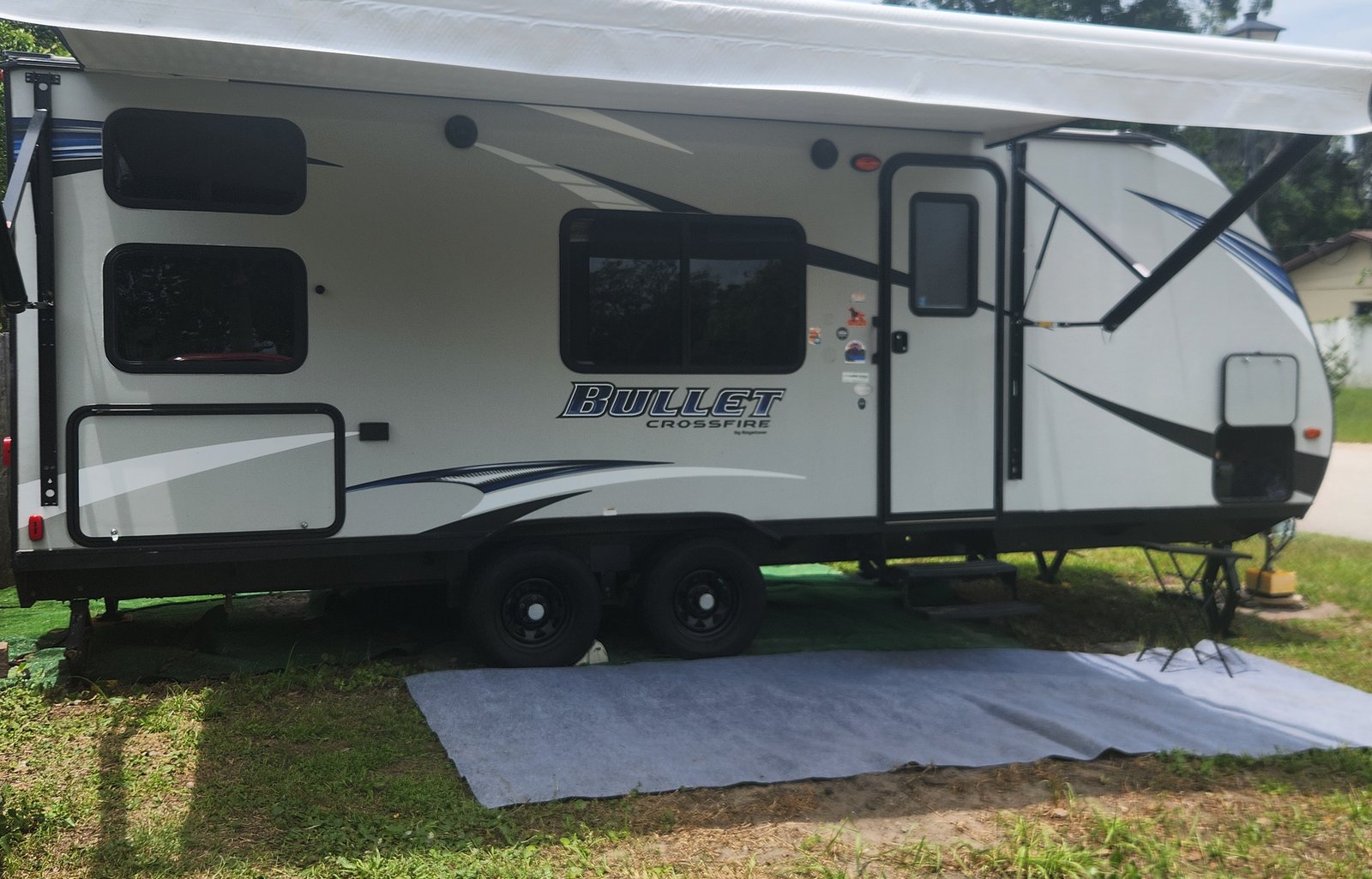 Cute and Comfortable  Keystone  Bullet Crossfire