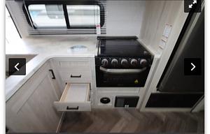 Brand New 2022 EAST AND WEST Della Terra 271BH
