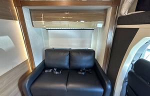 Top Notch Rv - Mercedes Benz Atasca Navion 24v 26'