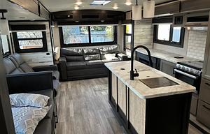2023 Jayco Whitehawk 36' Sleeps 5