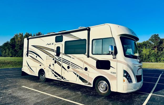 2018 Thor A.C.E. Class A | Sleeps 8 | 28Ft Long