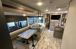 Bunkhouse 2022 Dutchmen Kodiak Ultra Lite 283BHSL