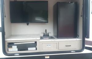 2022 EAST TO WEST Alta 3150KBH RV rental photo 3
