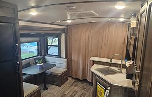 2019 Keystone RV Cougar Half-Ton Series 22RBS