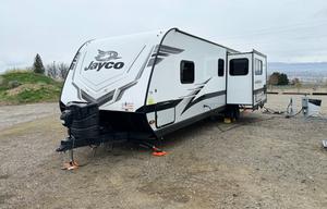 2023 Jayco Jay Feather Bunkhouse Sleeps 10