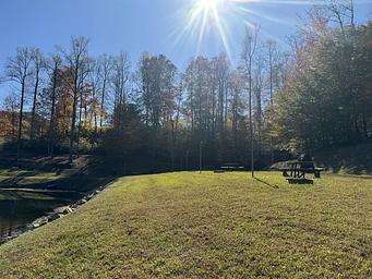 Dewey Lake Campground Shoreline Sites featuring fall foliage.