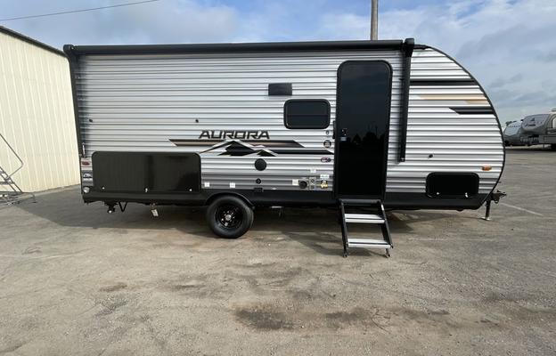 2026•Sleeps 8•Full Bunks•Slide-Out•Outdoor Kitchen