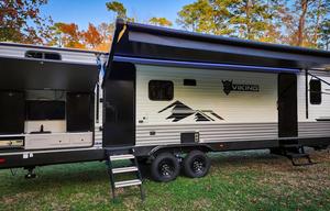 2025 VIKING. Spacious Camper!
